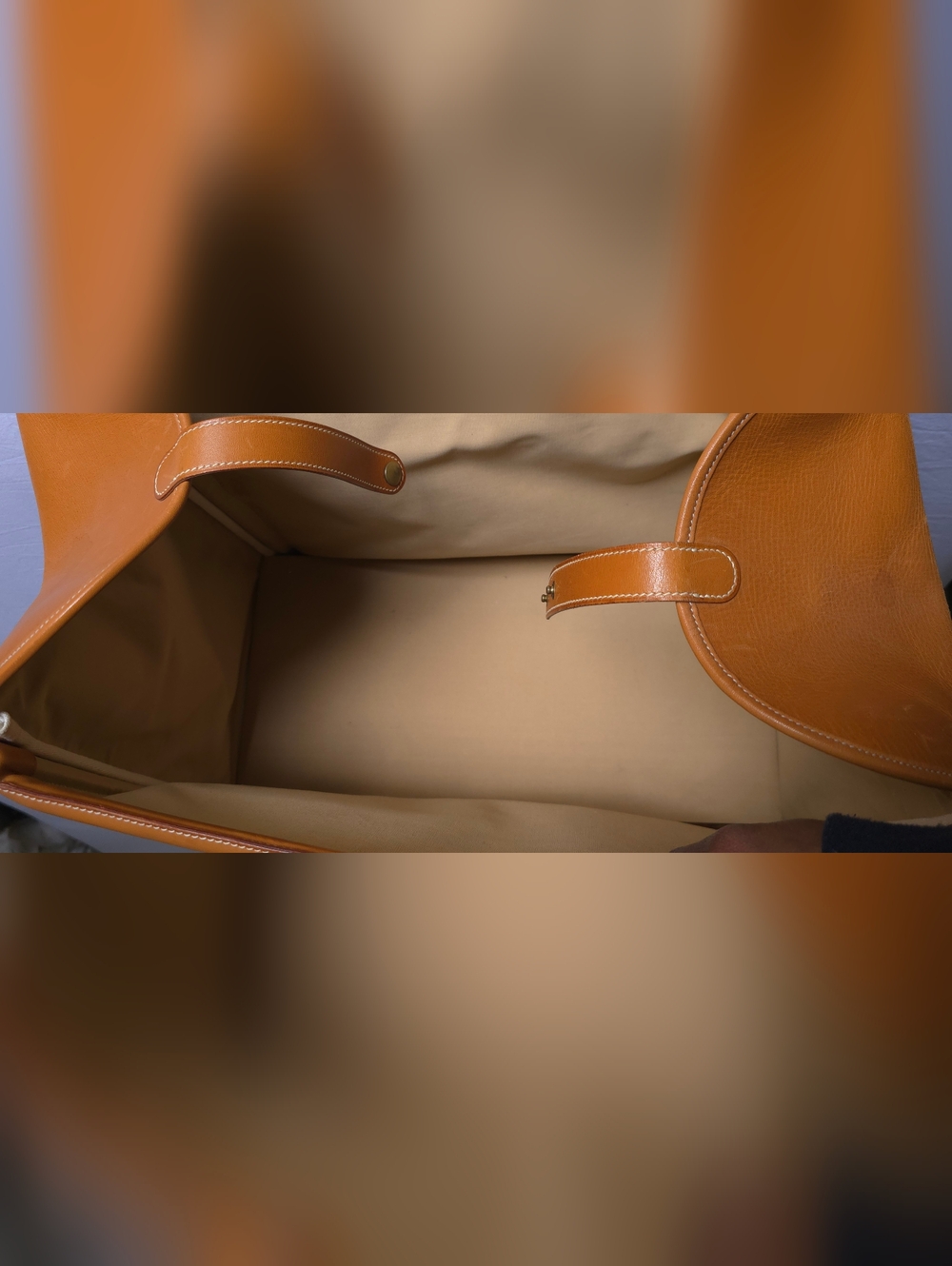 Hermès Drag Beige Canvas and Tan Leather Travel Bag - Picture 14 of 16
